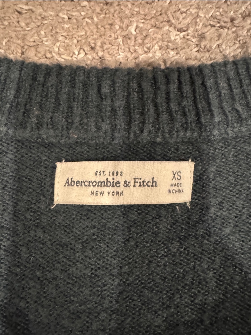 Set of 3 Abercrombie & Fitch XS V-Neck Sweaters - Teal, Navy, Burgundy - Picture 4 of 5